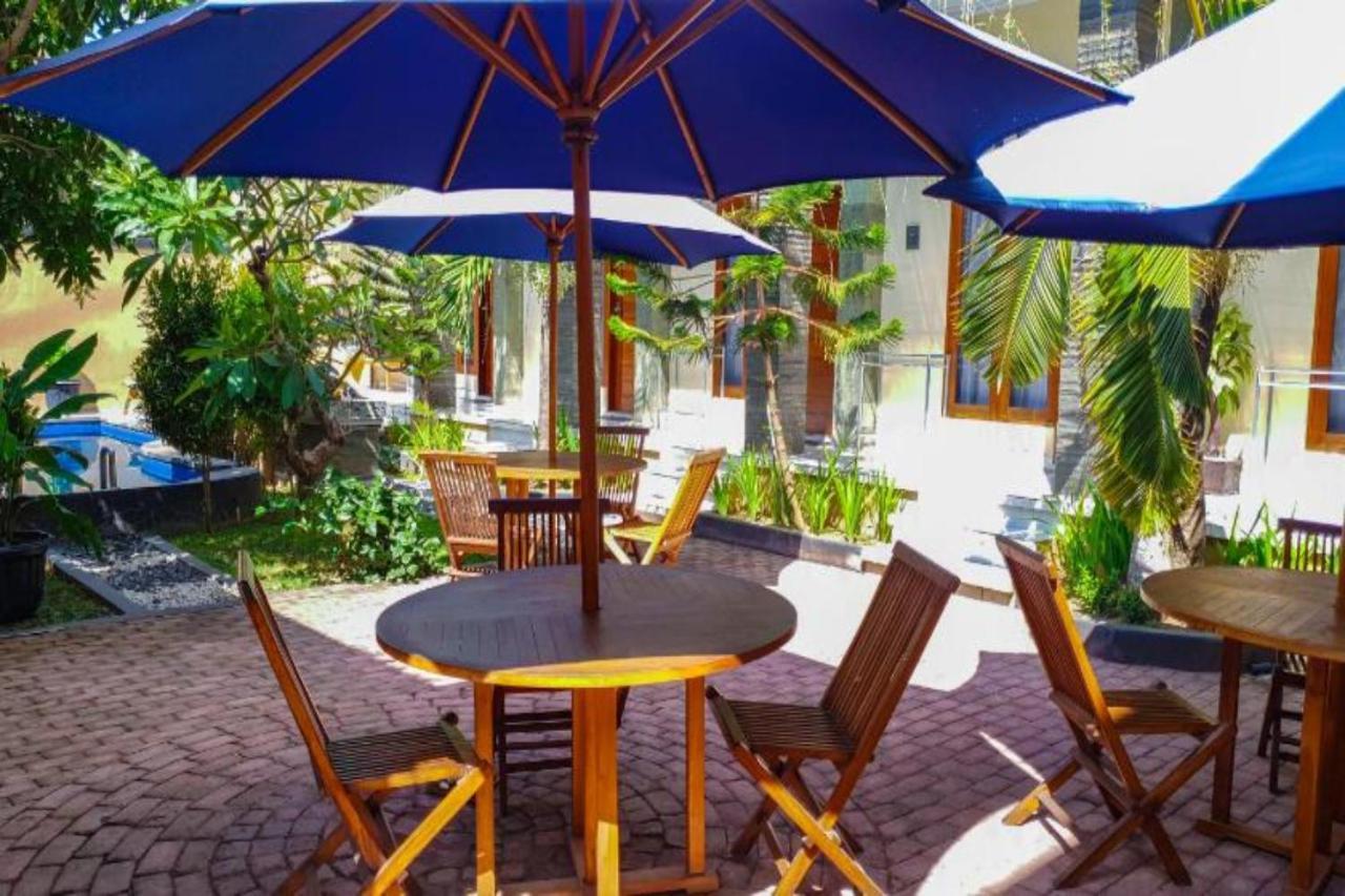 Oyo Flagship 91237 Ratu Guest House Kedunganan Exterior foto